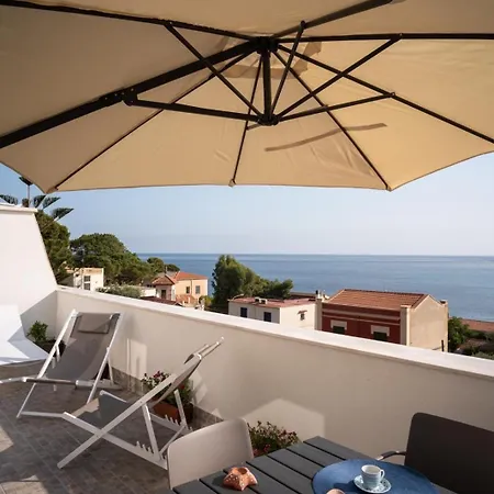 Sul Mare Apartment Sferracavallo